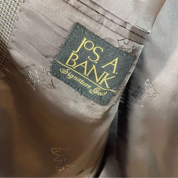 Jos.A.BANK SILK AND WOOL SUITS - Picture 7 of 8